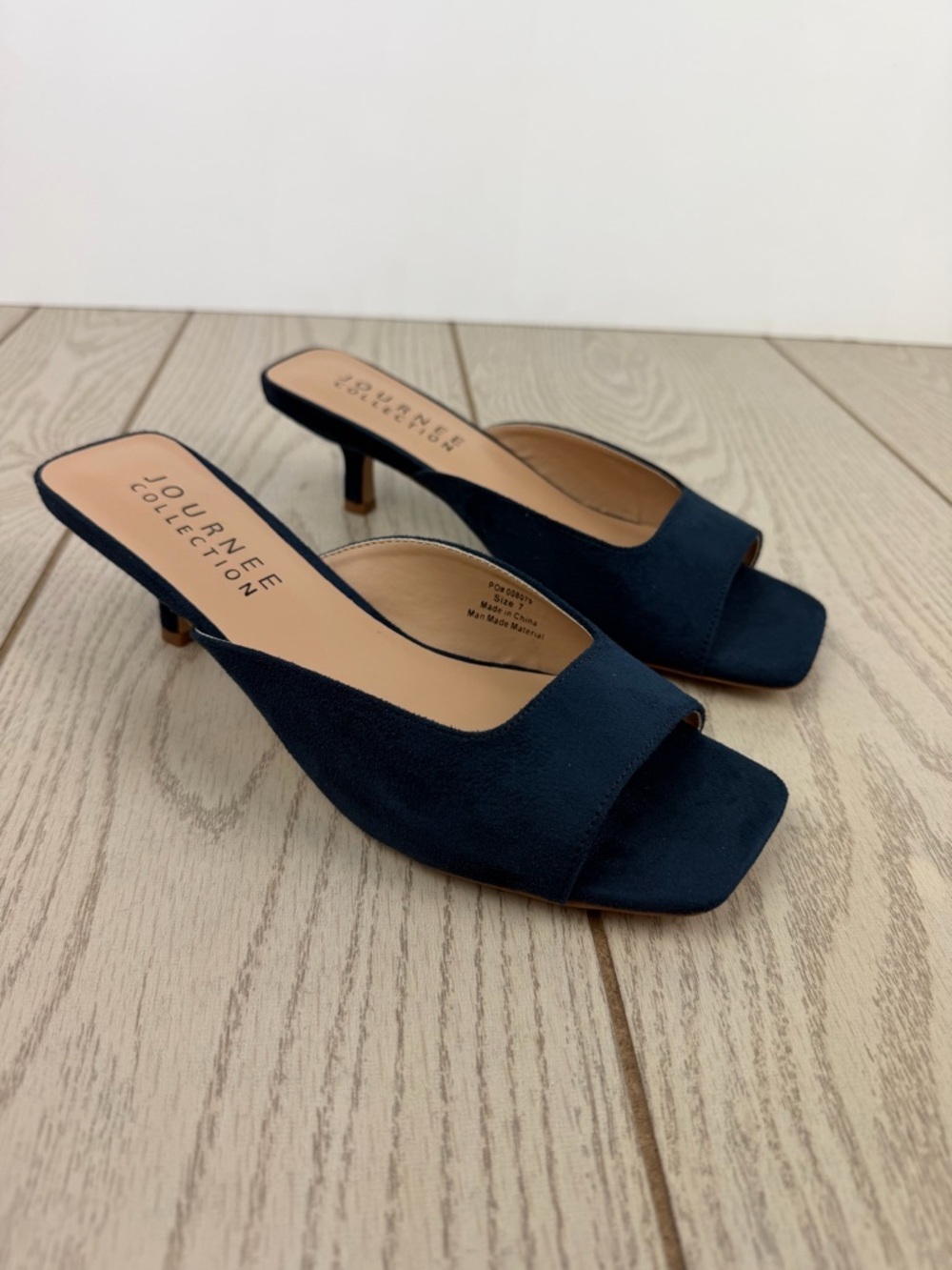 Journee Collection Women's Larna Square Toe Slip On Kitten Heels 7 Navy Blue $95